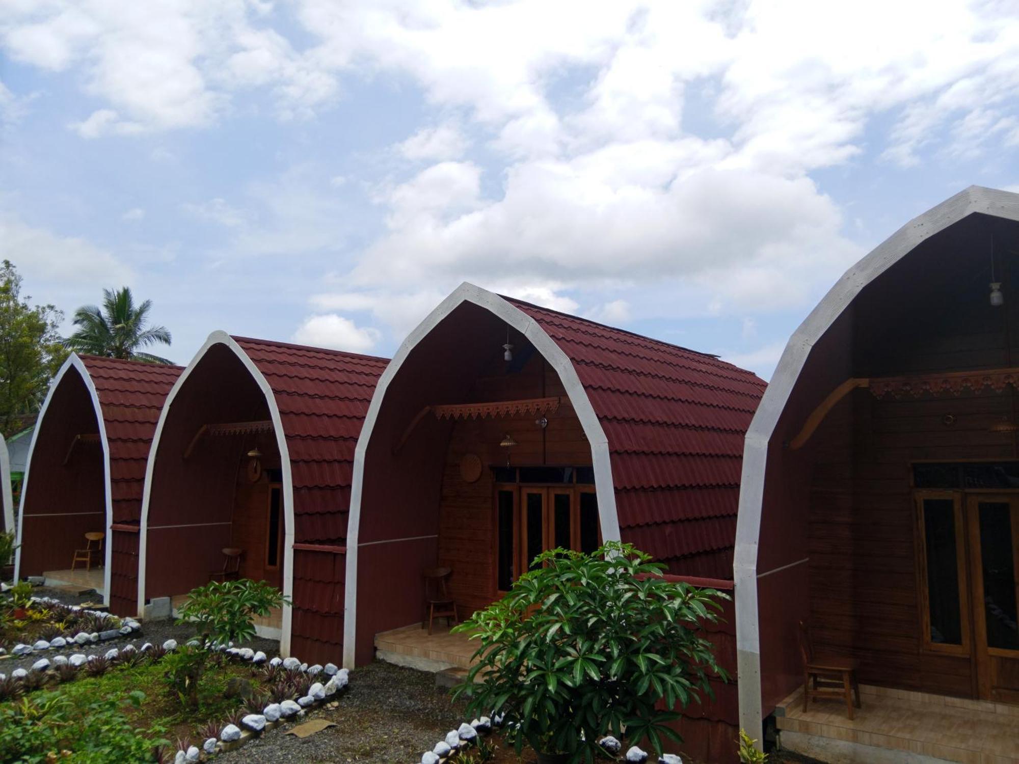 Indah Damai Cottages Sidomukti エクステリア 写真